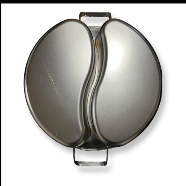 WhatsApp Image 2026-01-04 at 07.54.05 Divided Hot Pot 2-Section Stainless Steel Non-Stick Multi-Cooker – 34cm